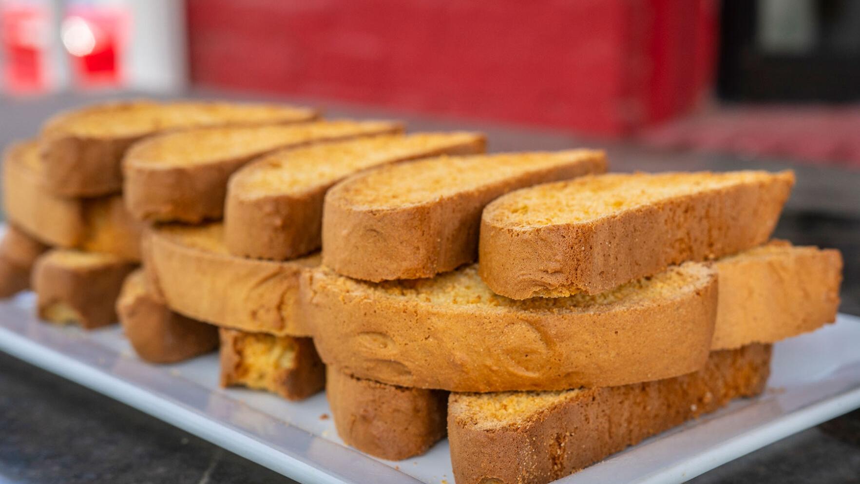Savarino’s Bakery